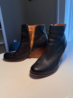 Kork-Ease Ankle Booties Black Leather